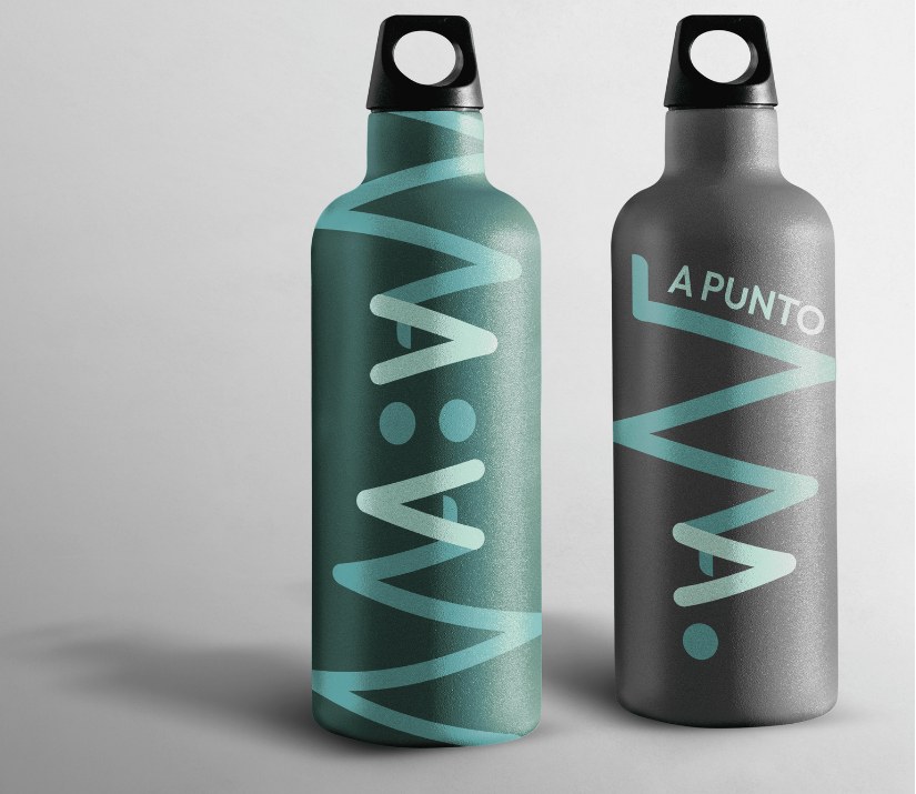Botellas deportivas con la marca A Punto